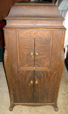 an image of Victrola XVI, oak, L-door