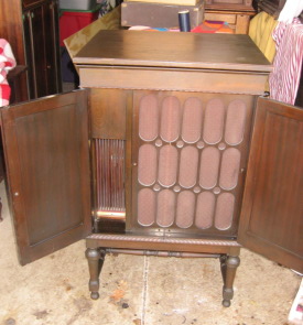 Edison Edisonic phonograph