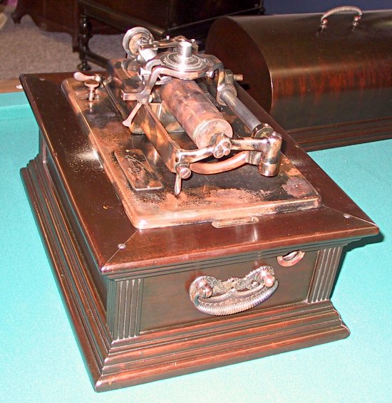 Edison Idealia Phonograph