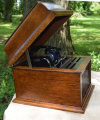 a third thumbnail of Edison Amberola 30