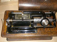 a second thumbnail of Edison Home Phonograph, Model B