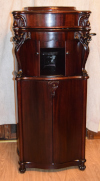a second thumbnail of Columbia Grafonola Deluxe