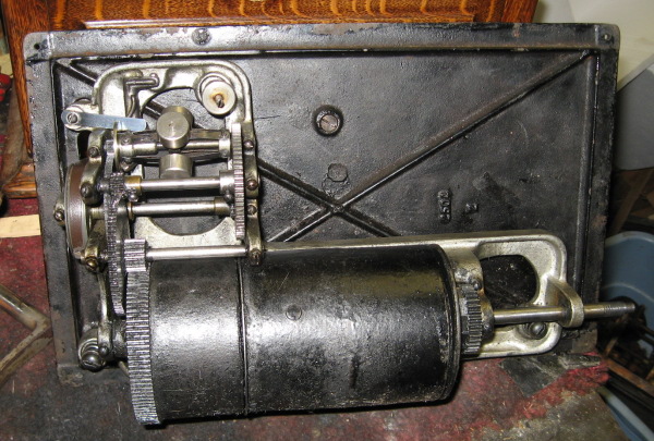 Edison Triumph Phonograph motor