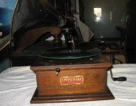 Imperial phonograph no 2